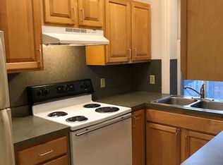 1330 Derry St APT 101, Harrisburg, PA 17104