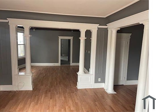 2nd image of 21 Cedar Ave #1