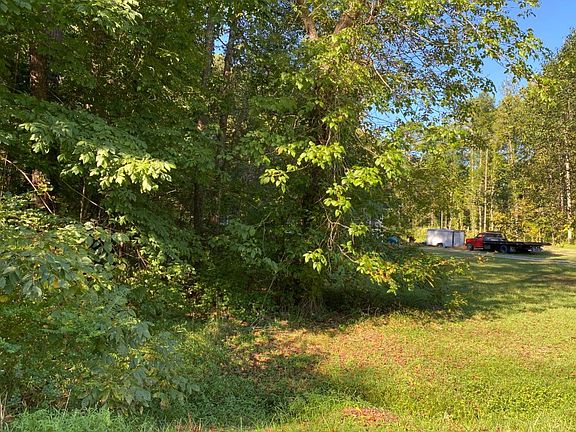 3rd image of 2713 Ardsley Dr