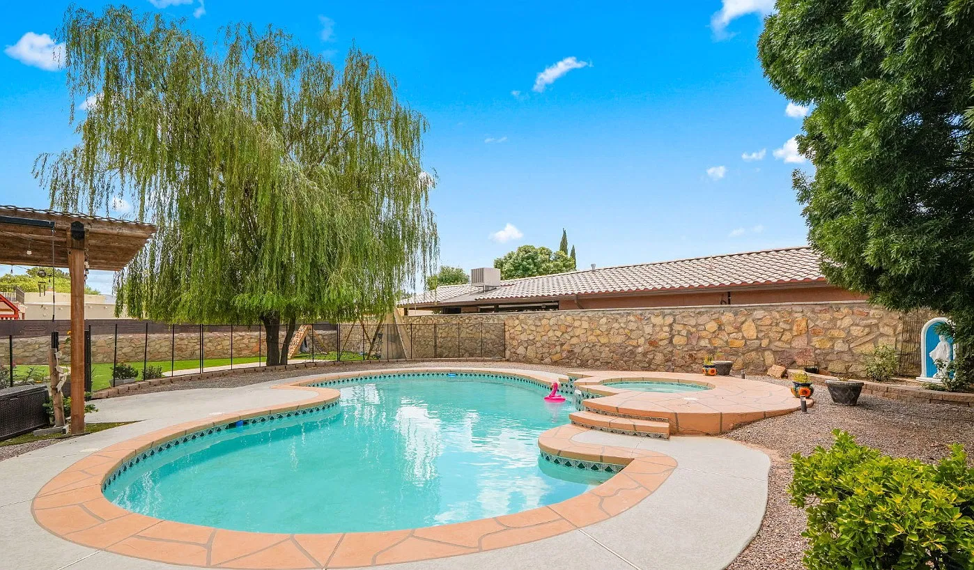 662 Jeanny Marie Ct — Photo 4