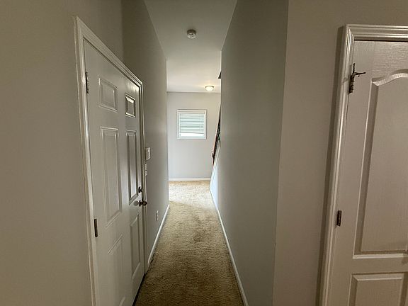 4th image of 235 Greenview Ln