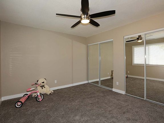 3rd image of 2702 E Cannon Dr