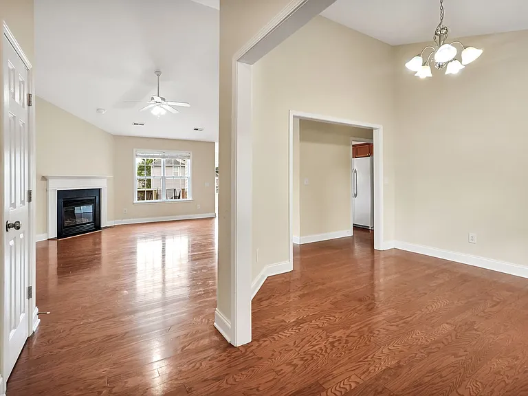 213 Whitehill Rd — Photo 5