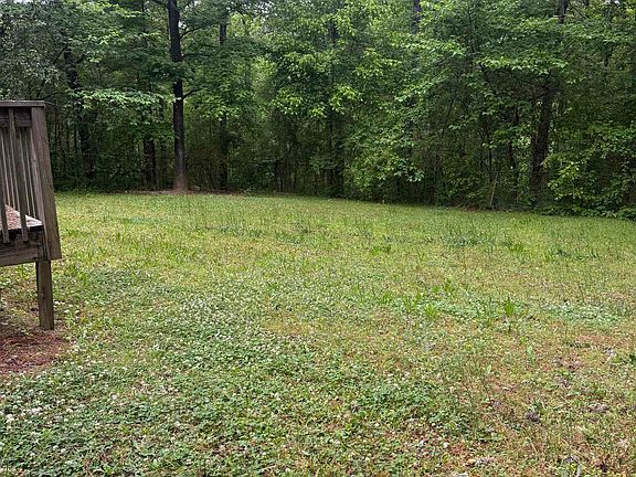 5th image of 1319 Dogwood Rd
