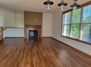 3511 Hazel Trl UNIT J, Woodbury, MN 55129