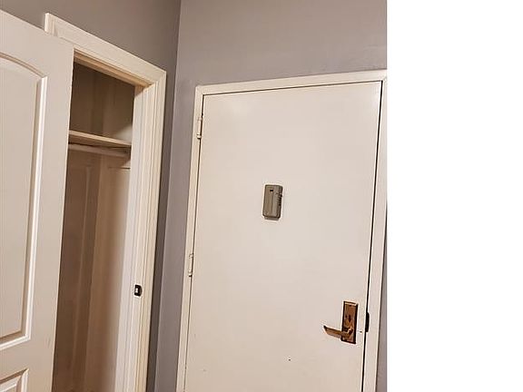 3rd image of 53 Morris St APT 1