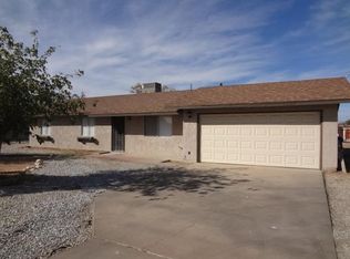 12644 Navajo Rd, Apple Valley, CA 92308