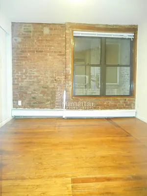 Rented by Manhattan Connection | media 3