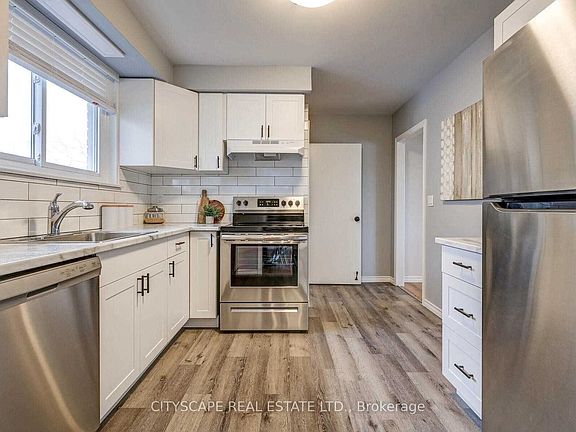 5th image of 110 Clements Rd E