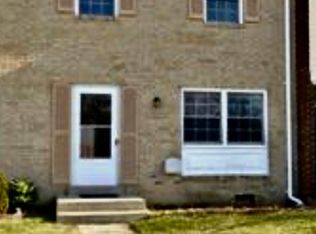 1854 Fort Pulaski Ct, Dumfries, VA 22026
