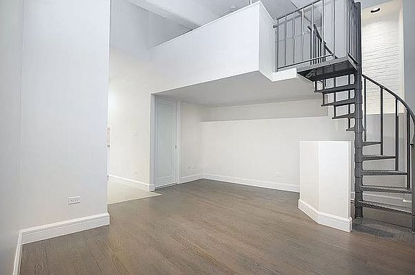 1st image of 110 Greenwich St #4GL