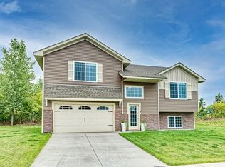 930 Highview Loop SE, Pine City, MN 55063