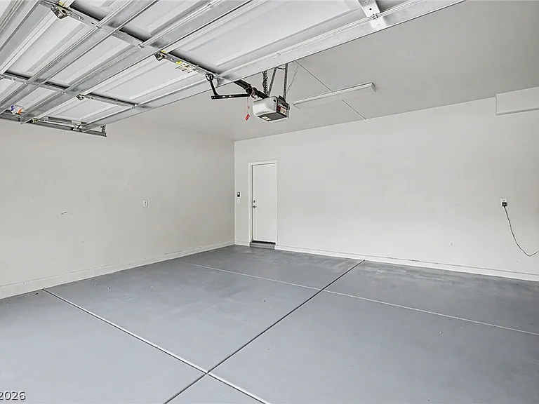 2608 Romarin Ter — Photo 29