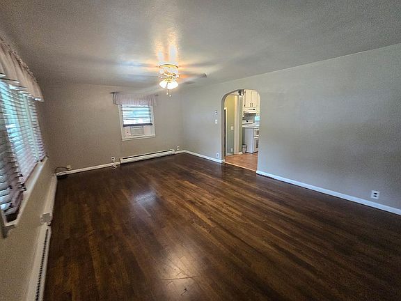 2nd image of 54994 4th Ave