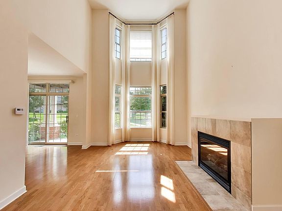 2nd image of 512 Callie Ct