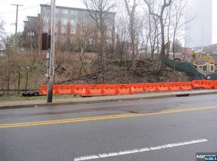 45 Main St, Fort Lee, NJ 07024