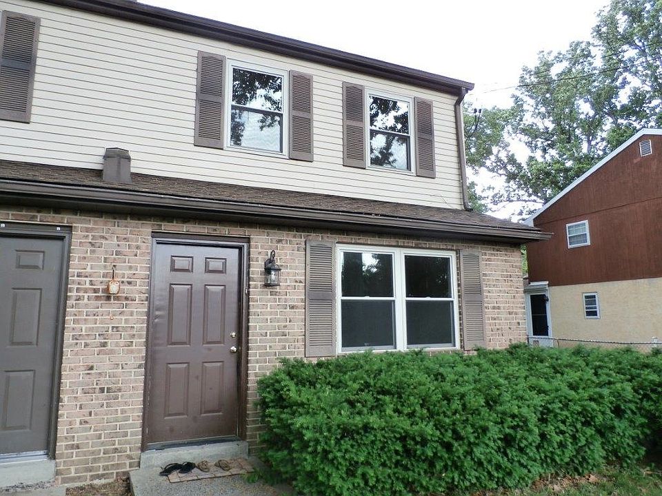 Exterior Right unit