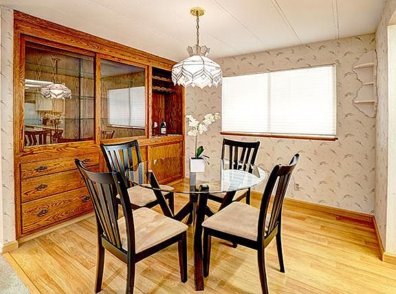 4th image of 186 Walnut Dr #186