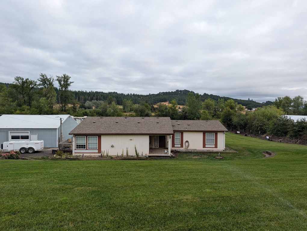12720 NW Puddy Gulch Rd - Property Image