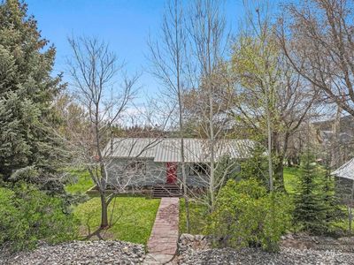 19591 Queens Crown Rd, Carey, ID, 83320