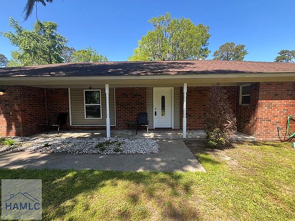 5th image of 411 Woodland Dr