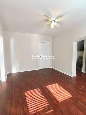 1st image of 1429 W Lunt Ave APT 204