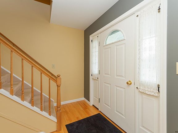 5th image of 47 Sanford Pl