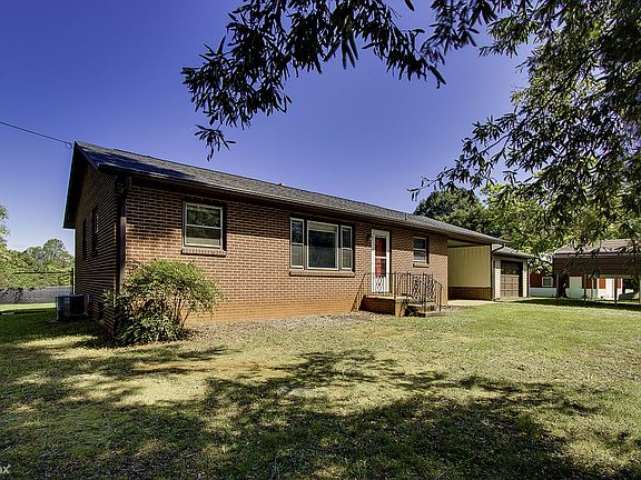 4th image of 2865 Alvarado St