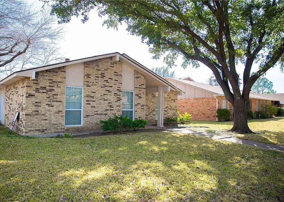 1st image of 2838 Emberwood Dr