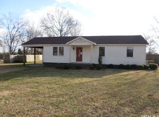 2315 Parkburg Rd, Medon, TN 38356