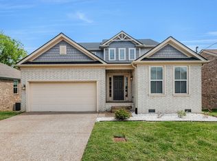 7316 Sugarloaf Dr, Nashville, TN 37211