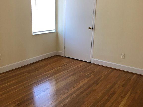 4th image of 126 E 4th St #3B