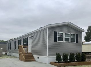 332 Hickory Ln, Justice, IL 60458