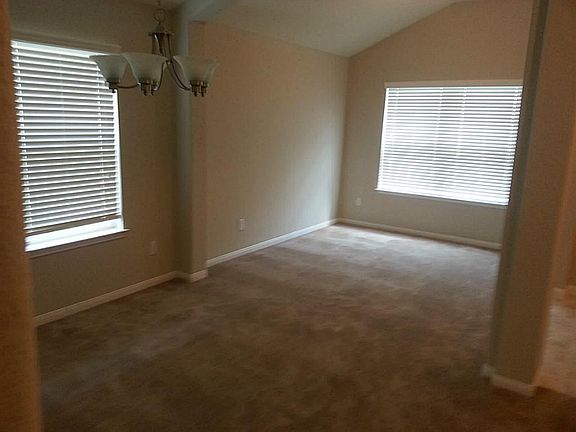 2nd image of 24722 Lakecrest Village Dr