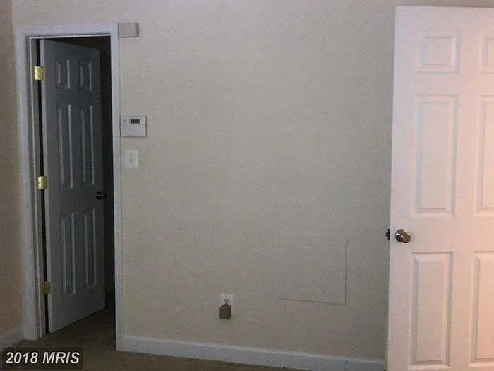 1729 Ascot Way — Photo 10