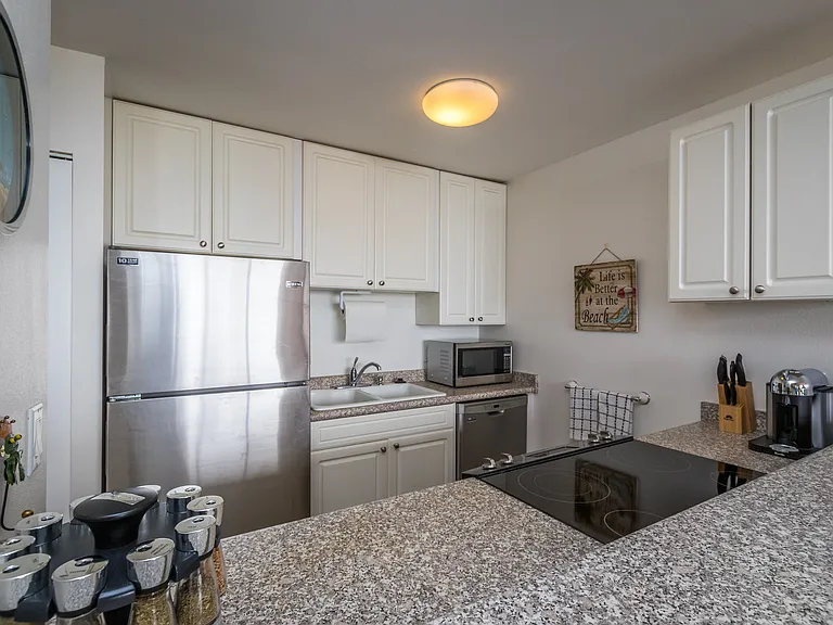 30 Hauoli St #204 — Photo 10