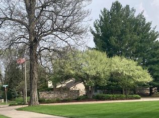 2465 Fieldstone Ln, Beloit, WI 53511