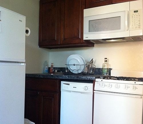 3rd image of 350 Greene Ave #4G