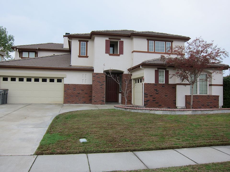 1st image of 3000 Shasta Way
