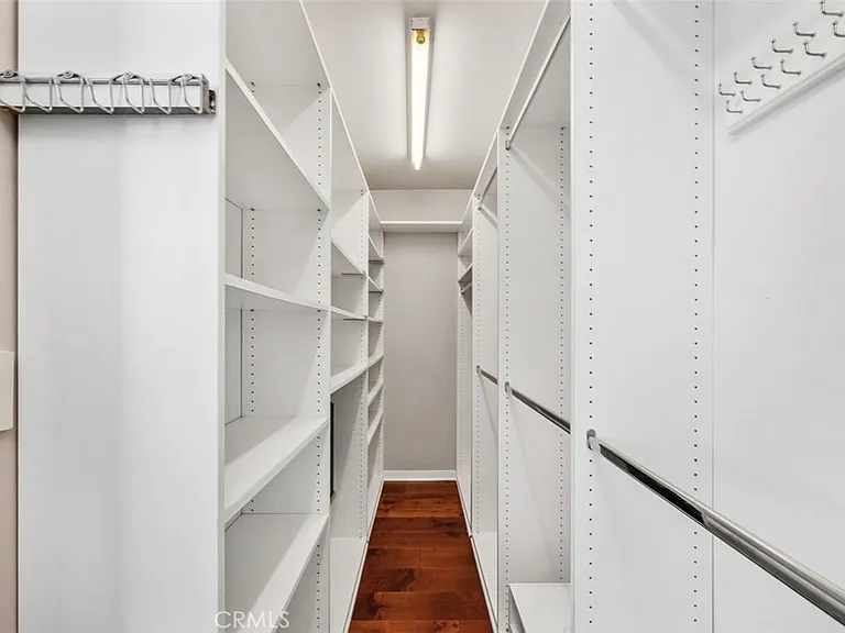 4930 McConnell Ave — Photo 12