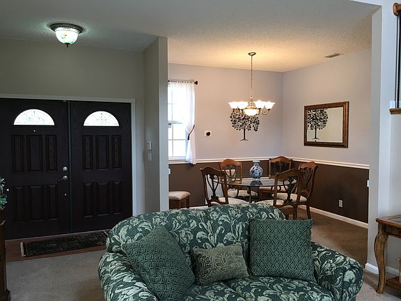 2nd image of 5762 Saddle Trail Ln