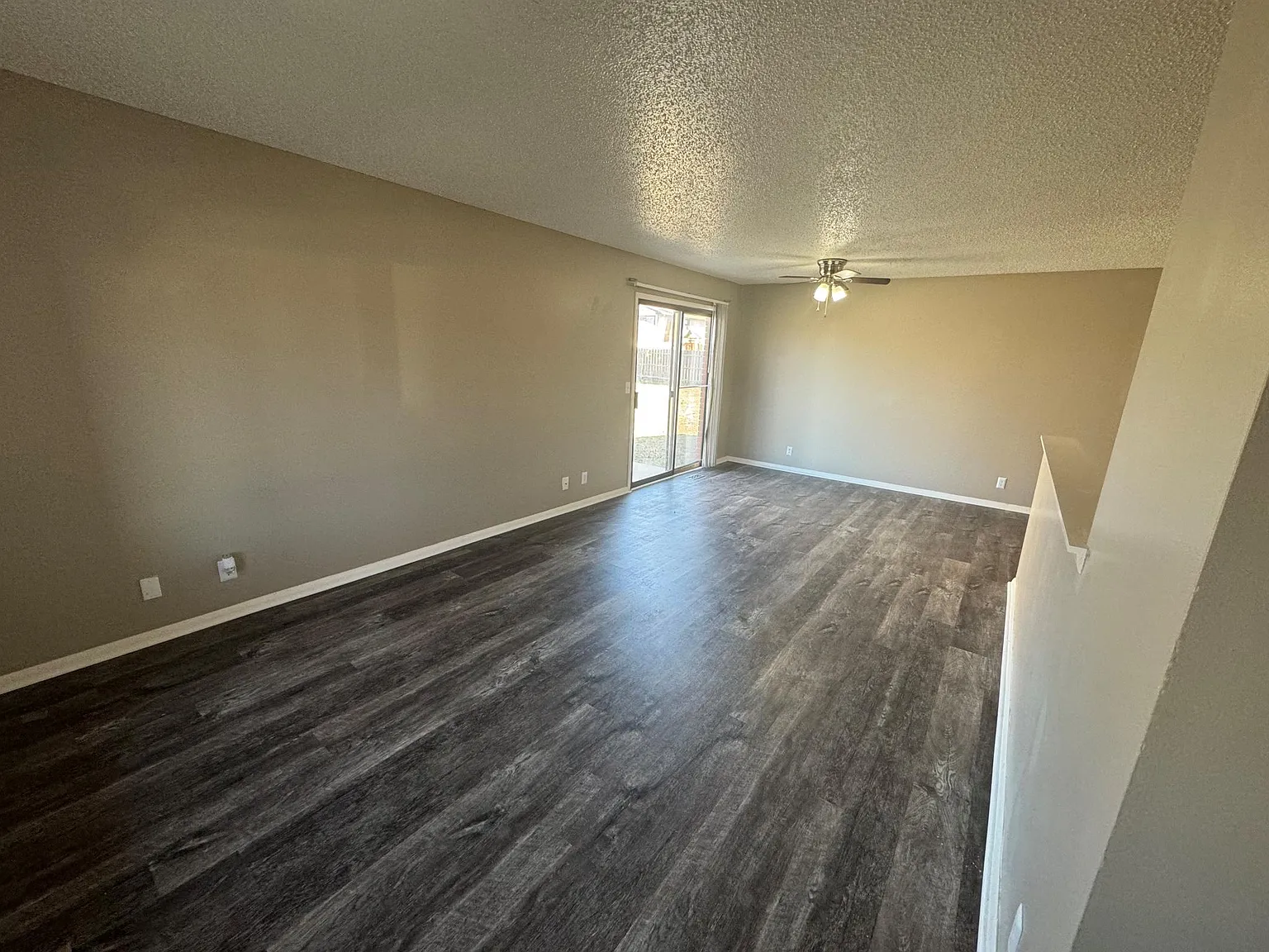 3 bed, $1,575 — Photo 3