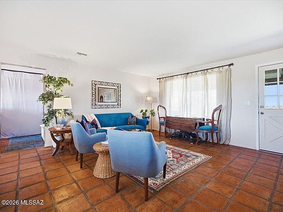 4th image of 49 Boyd Ln