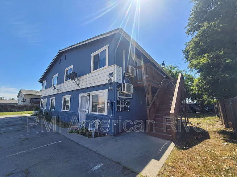 3729 Balsam St #6 — Photo 1