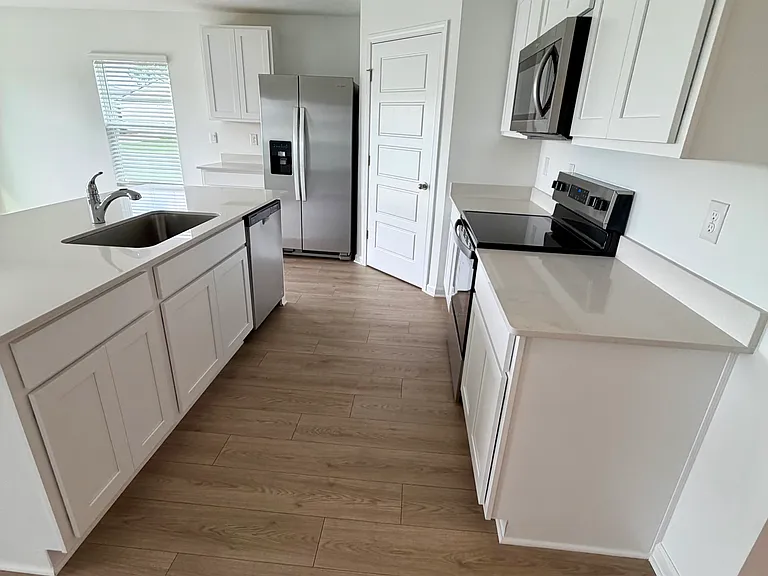 2 Oakleaf Way — Photo 4