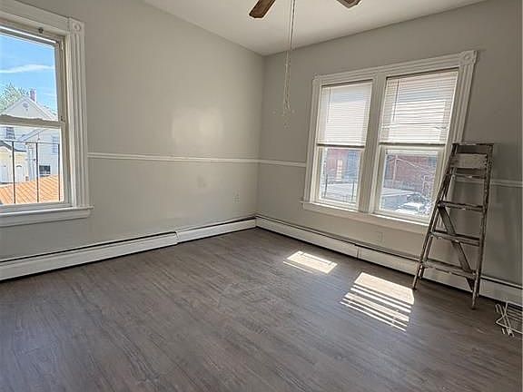 3rd image of 1414 Broad St #2
