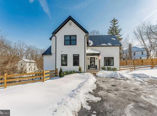 38 E 5th Ave, Collegeville, PA 19426