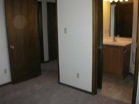 5th image of 305 Tyler St #305