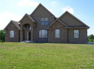 572 NW 11th Rd, Warrensburg, MO 64093