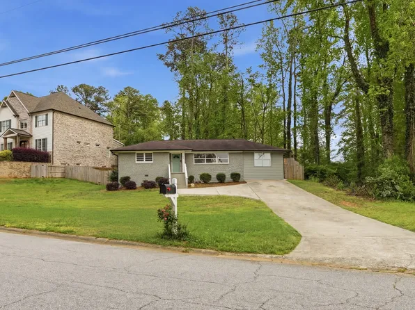 2266 Hills Lane Dr SE, Smyrna, GA 30080